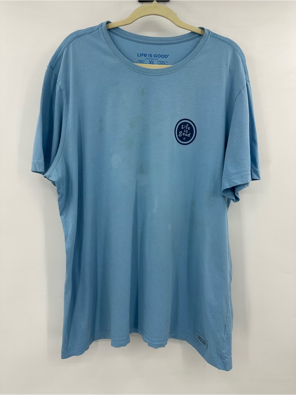 Life Is Good Men’s Light Blue Happy Hour Short Sleeve Tee